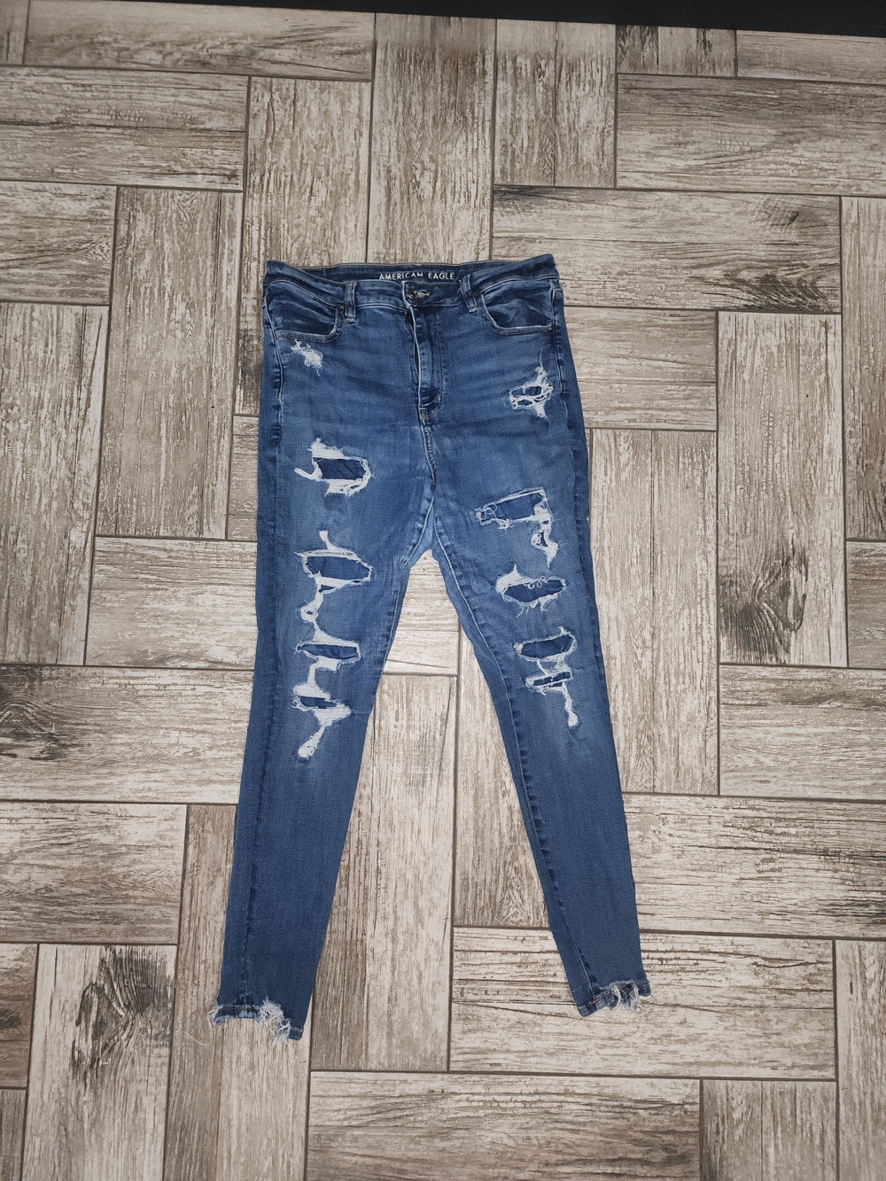 American Eagle Outfitters Ripped Dark Blue Women's Skinny Jeans